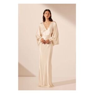 Shona Joy Circle Sleeve V-Neck Cut-Out Maxi Dress in Cream